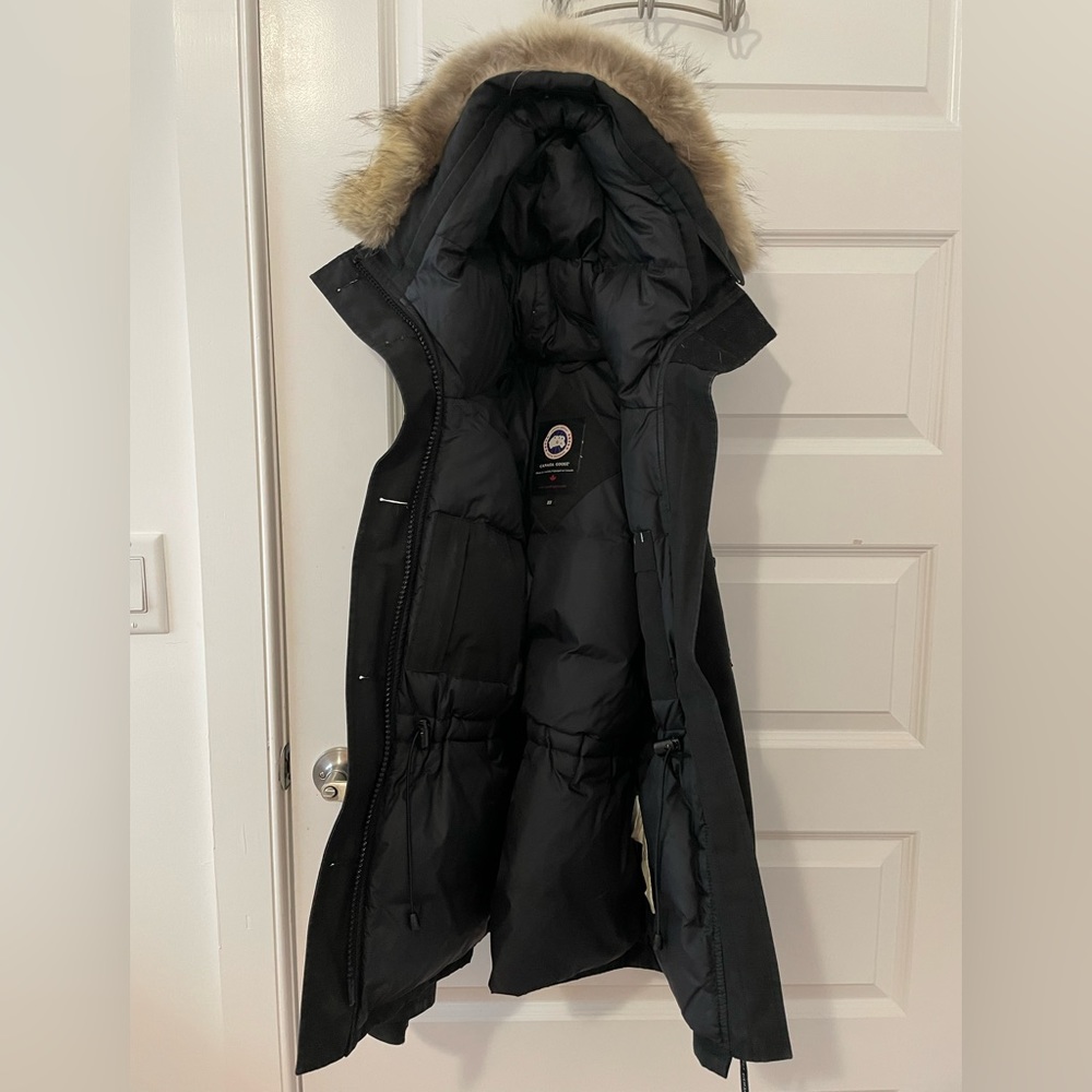 Canada Goose Montebello Jacket- Size M Black